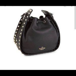 Black Rockstud Valentino Garavani bucket crossbody